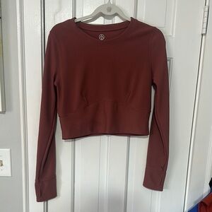 Move Theology long sleeve yoga cropped top size large